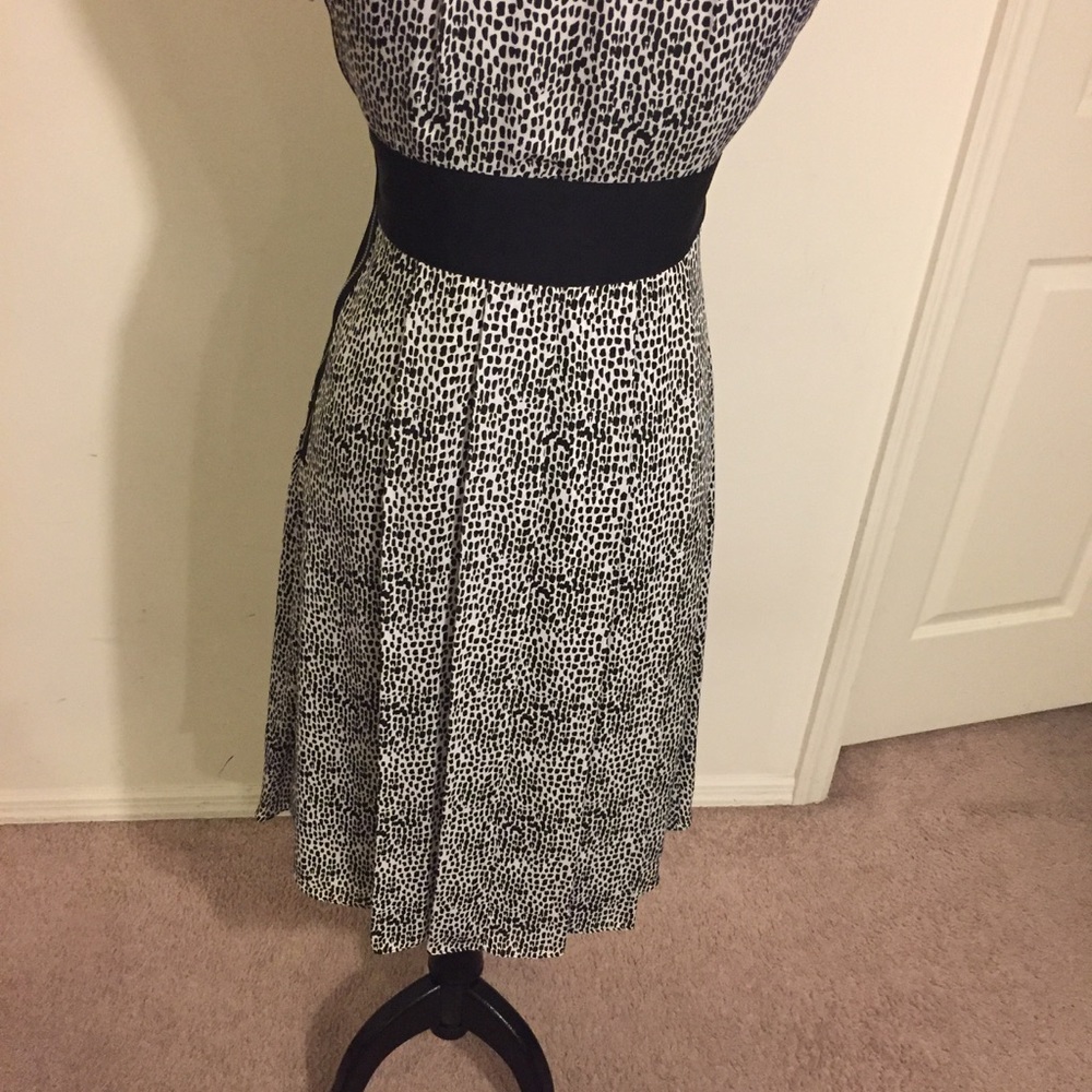 Michael Kors Black & Cream Silk Graffiti Dress - Picture 7 of 8